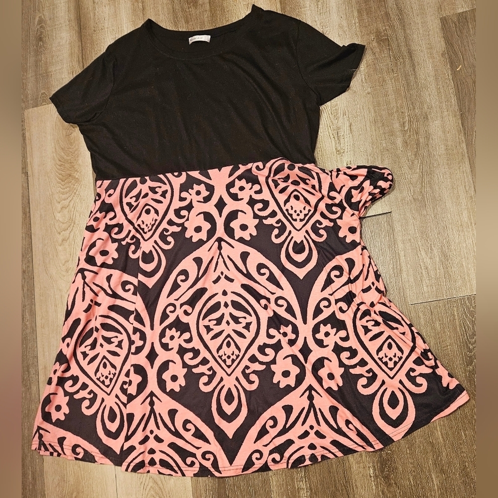 Nemidor Plus Size 26 Dress Pink Black Boho Fit Flare Midi Pockets Short Sleeve